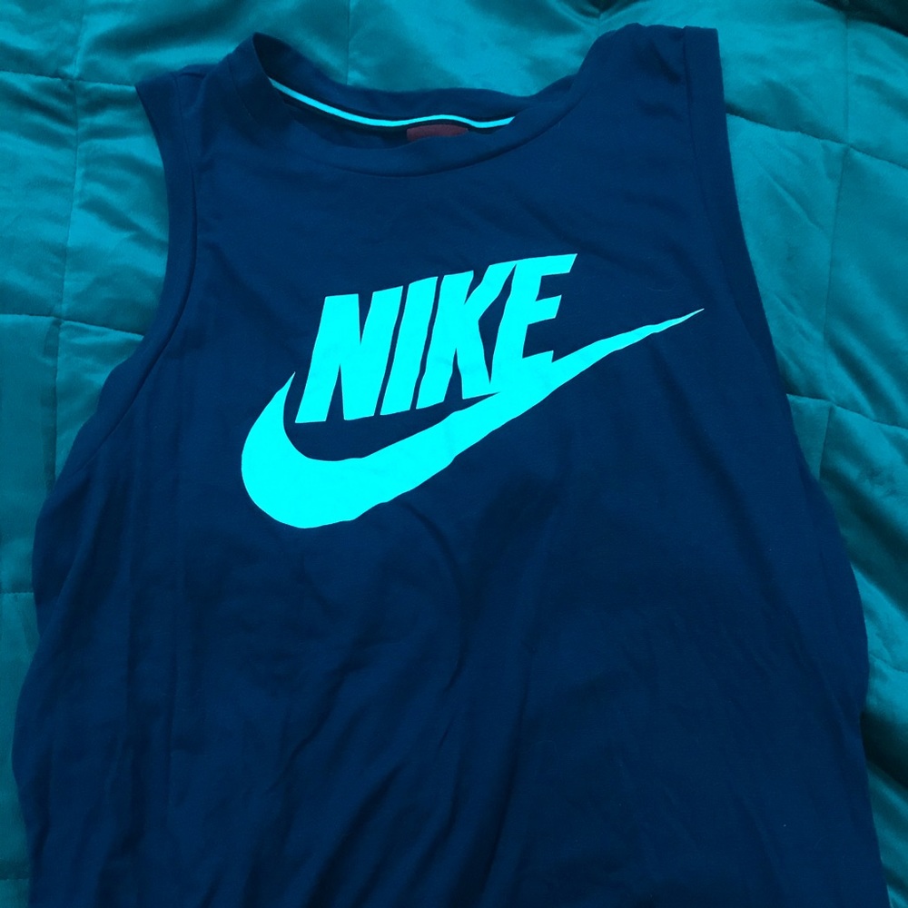 Nike tank top